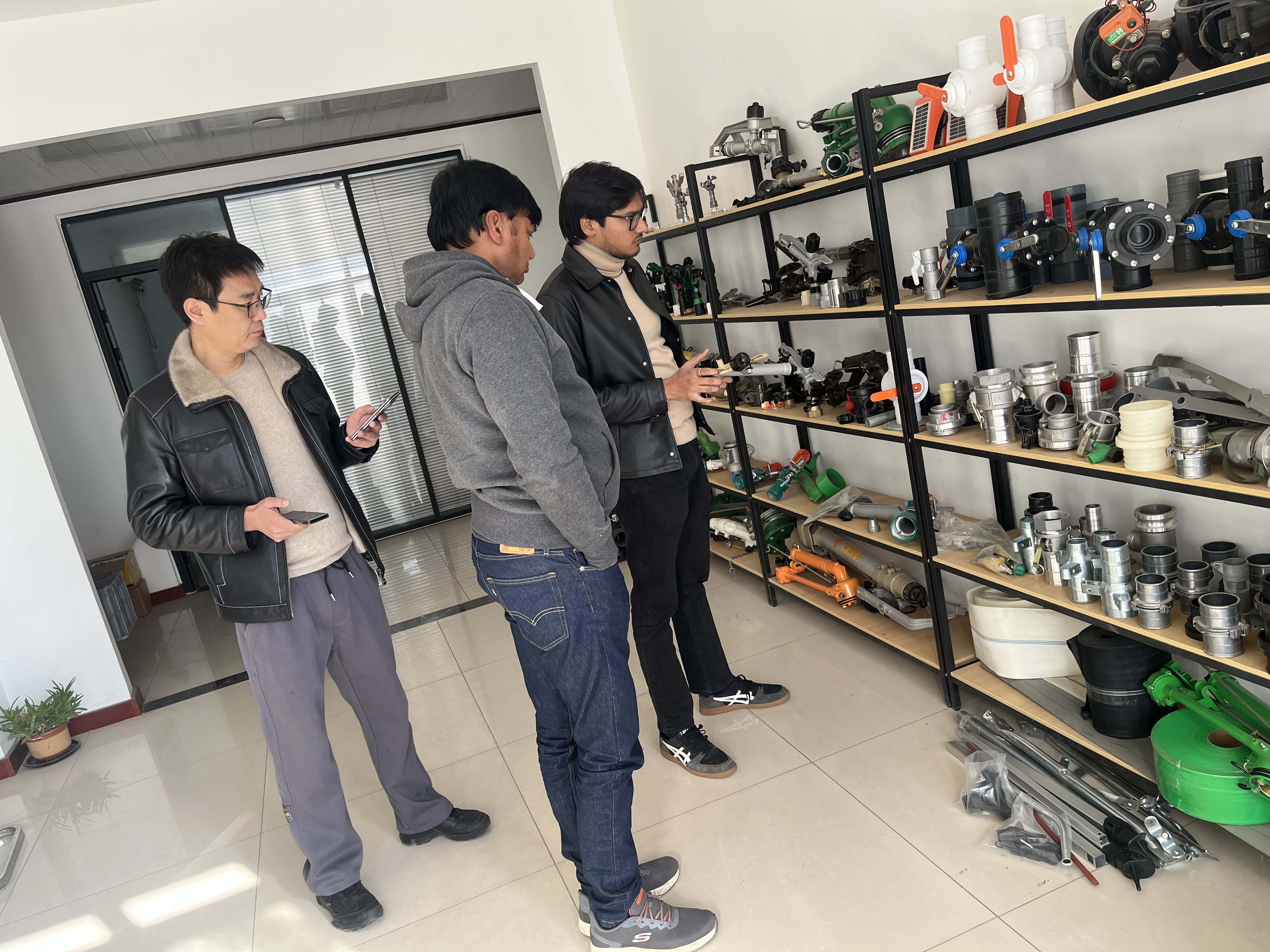 大同NS40 涡轮喷枪获客户青睐 洽谈批量合作